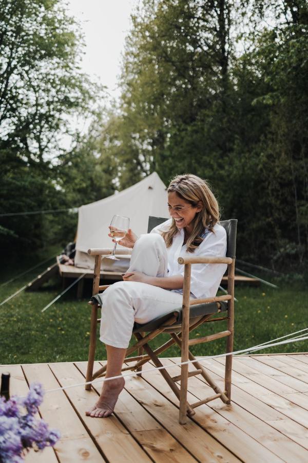 Falkeroed - Lyxig Glamping I Naturreservat Ink Frukost غريبستاد المظهر الخارجي الصورة